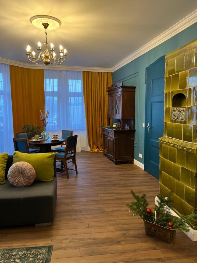 Apartament Baron ***** Jelenia Góra Екстериор снимка