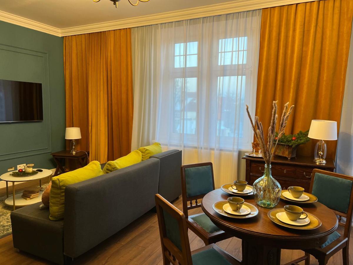 Apartament Baron ***** Jelenia Góra Екстериор снимка